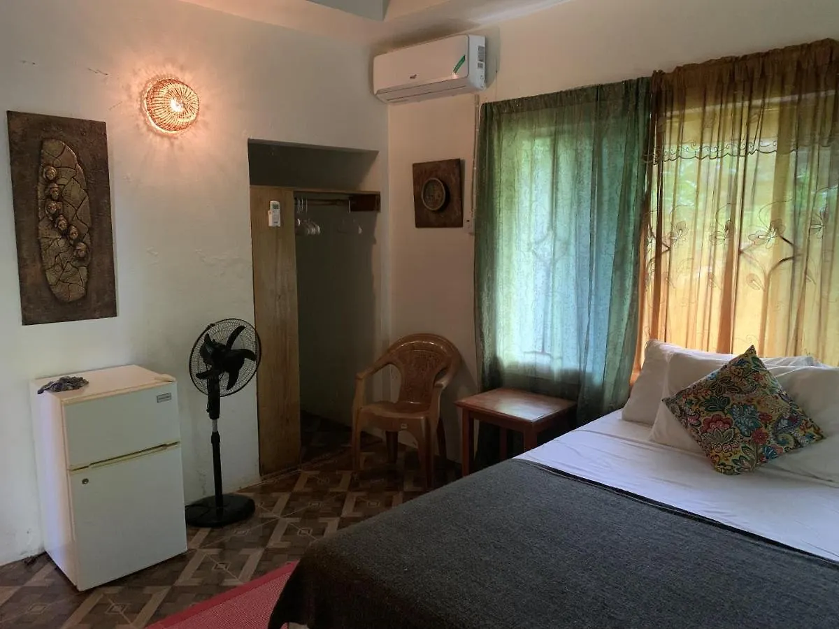 Bed & Breakfast Can Jam Retreat Negril