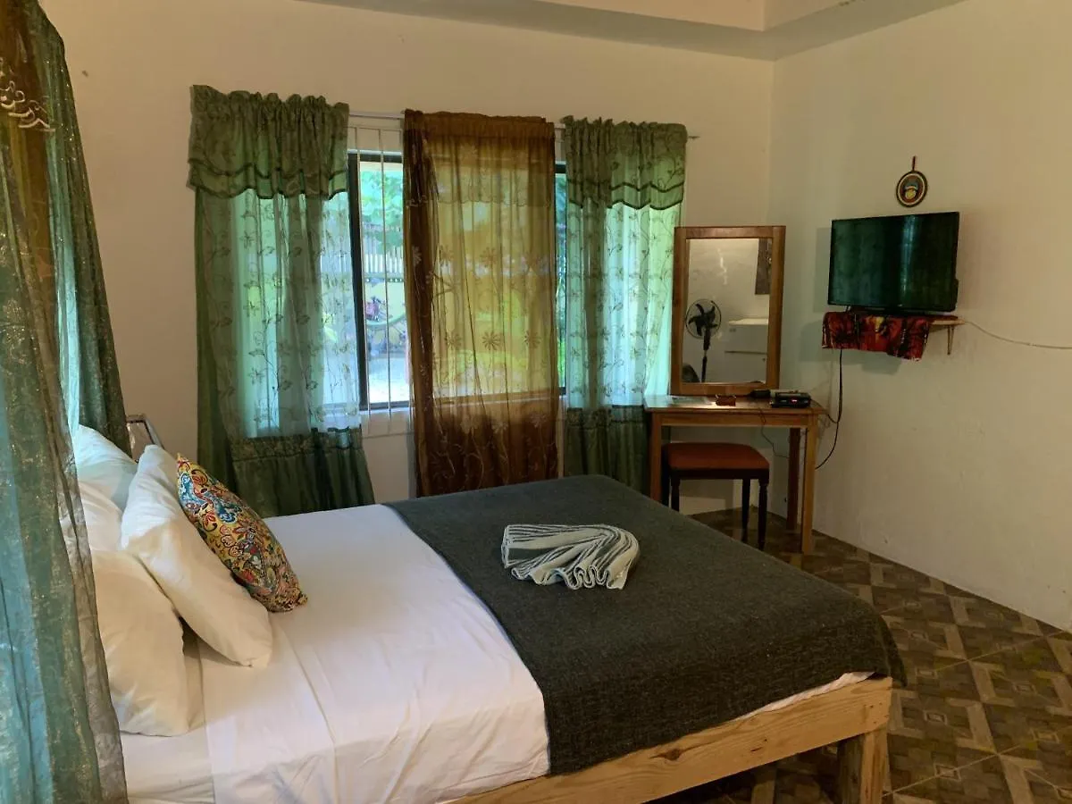 Bed & Breakfast Can Jam Retreat Negril