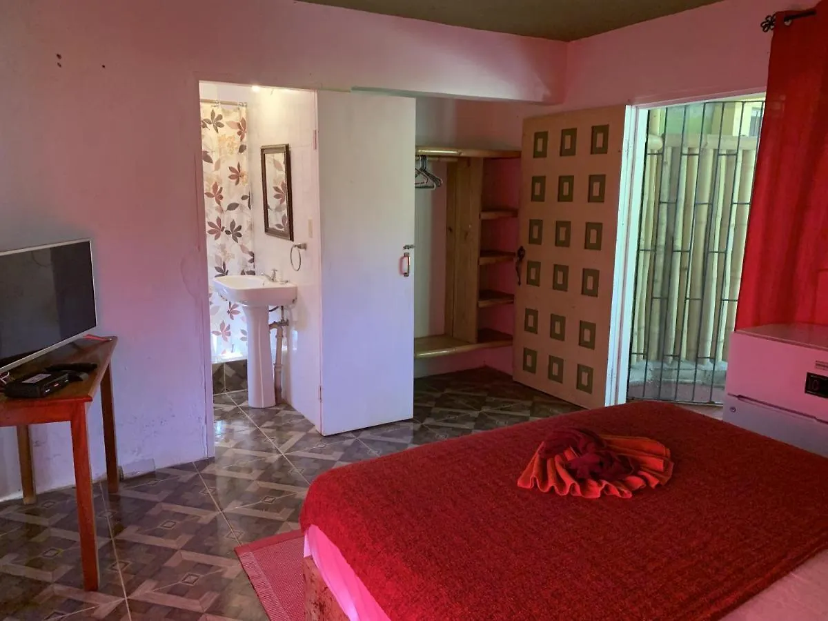 Can Jam Retreat Negril Bed & Breakfast